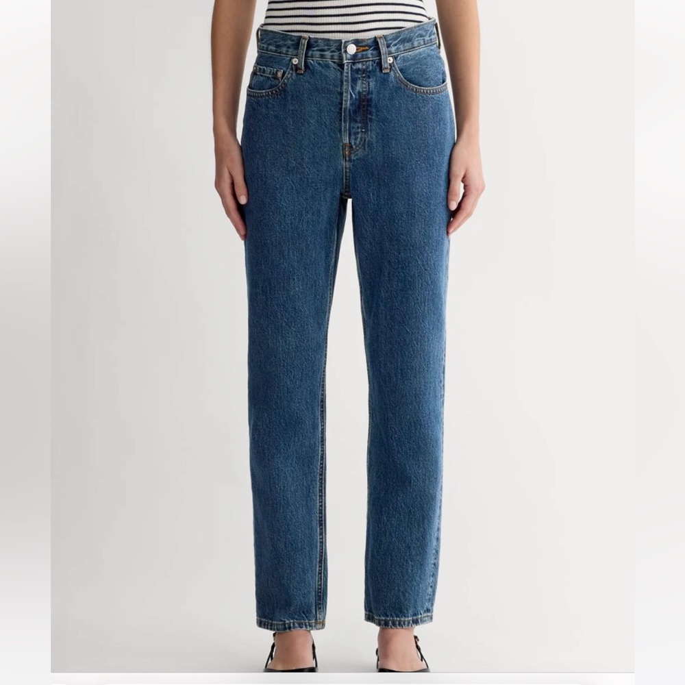 Everlane 90s cheeky Jean
